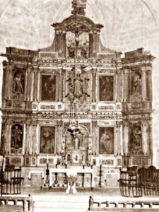 16.- Fotografía antigua del retablo de Montehermoso