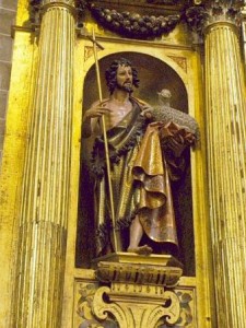 File source: http://commons.wikimedia.org/wiki/File:Plasencia_-_Catedral_Nueva,_retablo_mayor_04.jpg