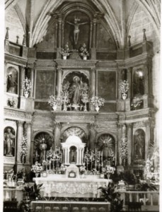 8.- Fotografía antigua del retablo de San Andrés